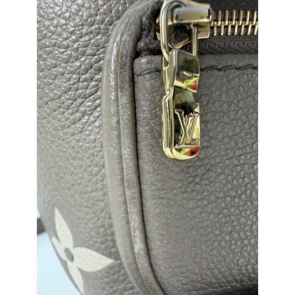 Louis Vuitton Empreinte Mini Bumbag in Tourterelle and Cream Leather NFC U1 - Picture 11 of 16